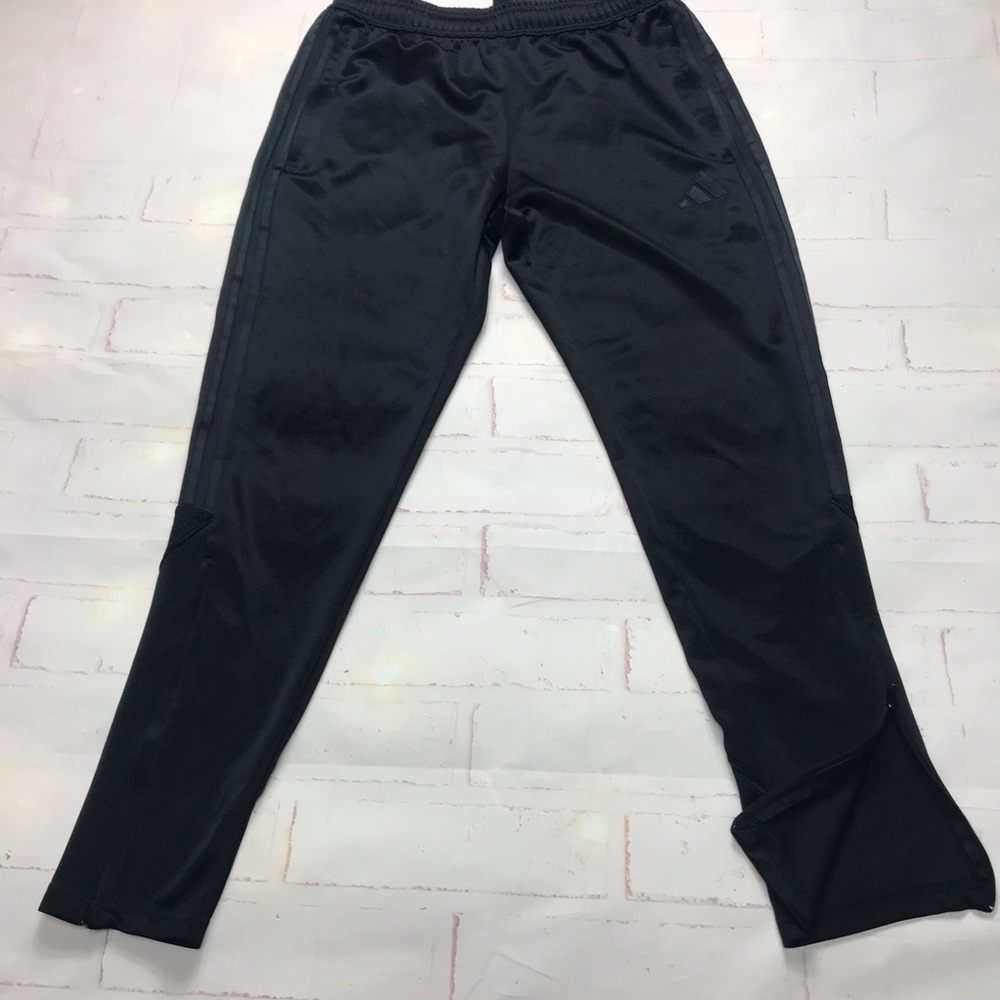 ADIDAS: Trio Black Athletic Track Pants Sz medium